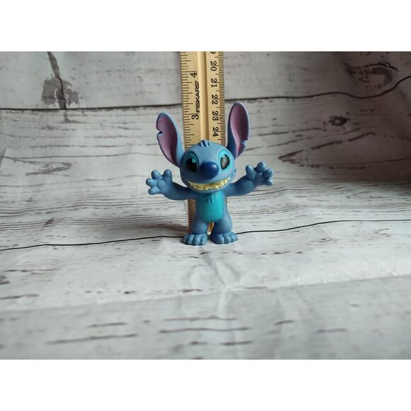 Disney McDonalds Stitch Figure 3.5 Inches Cake Topper - Picture 6 of 6